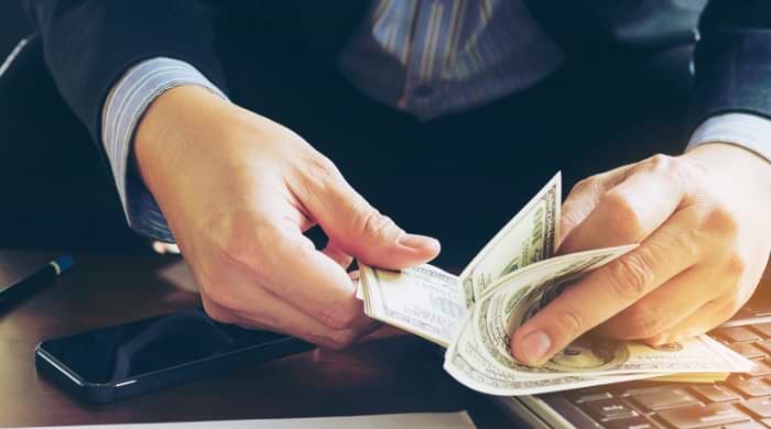 Tips to Winning Money Online